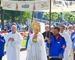 lourdes2011-0520